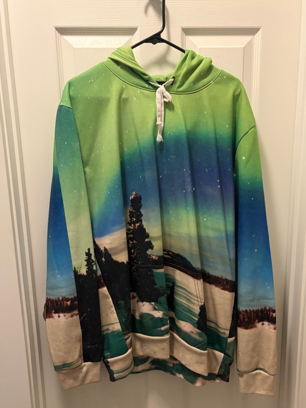 Aurora Landscape Pullover Hoodie - Green/Blue